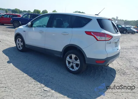 2014 Ford Escape Se z USA, uszkodzony, nr VIN 1FMCU0GX2EUA66193